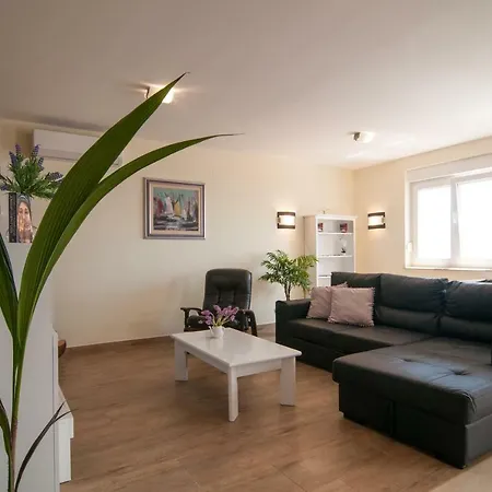 Apartment Bellevue